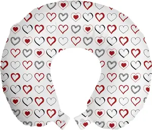 Подушка для шеи ABAKUHAUS Love Travel Pillow, Doodle Hipster Romantic, дорожный аксессуар из пеноматериала для самолета и автомобиля, 30 x 30 см, цвет: рубиновый, черный, белый Abakuhaus