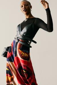 Платье из переработанных бретелей