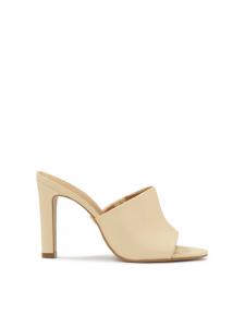 Kazar Туфли кремового цвета