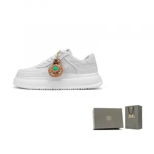 AOKANG Кроссовки Air Force One устойчивые к истиранию облегченные с эффектом увеличения роста низкие для скейтбординга мужские - лунная белая перфорированные