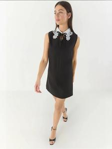 Bianco Lucci Платье в черном цвете