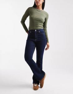 Расклешенные джинсы Miss Selfridge цвета индиго