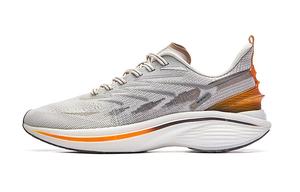 Кроссовки Strange Bullet 3.0 для бега мужские с низким верхом, неотбеленные, основной цвет/манго-желтый Erke