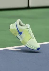 Многокортные теннисные кроссовки zoom gp challenge 1.5 Nike Performance, Volt Tint/Sapphire/Lab Green/White