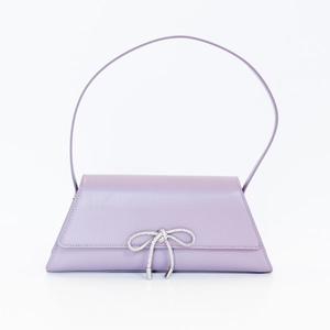 Наклонный клапан на плечевой сумке с бантом Bcbgeneration, сиреневый