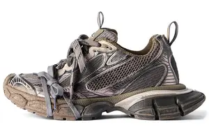 Кроссовки Balenciaga 3XL Worn-Out, коричневый