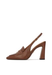 Kazar Босоножки-лодочки на ремешке в коричневом цвете