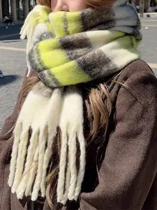 Большой клетчатый шарф с бахромой для женщин Doux Belle, цвет White X Lime