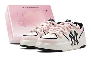 MLB Chunky Liner Romantic Favor, Pink Sakura Star Love, Ambient, Girl Style Low top Skateboard Shoes Unisex Pink White