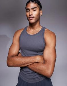 4505 Icon Бесшовный ребристый топ облегающего кроя в антрацитовом цвете