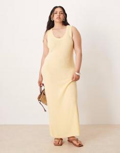Платье мидакси с круглым вырезом и текстурой ASOS DESIGN Curve цвета пахты ASOS Curve