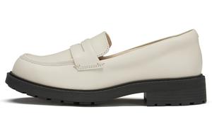 Лоферы женские белые Clarks