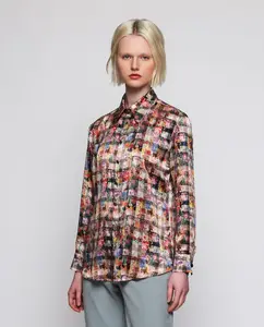 Женская блузка из шелка с цветочным принтом Mirto, мультиколор