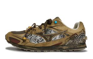 LG 60S 811 Производство, Tribal Feather Low top German Army Trainers Unisex Mizuno, коричневый