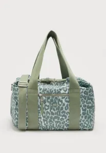 Большая сумка muriel holdall Lala Berlin, Sage