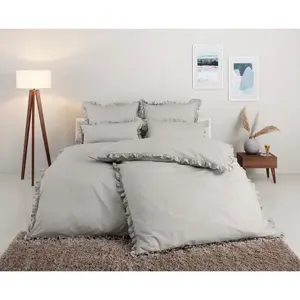 Постельное белье для дома «Violetta», (2 шт.), дышащее, мягкое, плотность поверхности 115 г/м², изготовлено из 100% хлопка, на подкладке - хлопок производства Африки, постельное белье и наволочки на молнии, качество Renforcee Home Affaire, цвет hellgrau