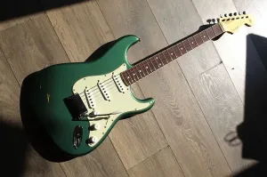 FENDER Custom Shop 1960 Strat Closet Classic Journeyman, состаренный Sherwood Green Metallic, жесткий кейс, 3, 60 кг