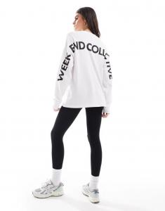 Белая оверсайз-рубашка с длинными рукавами и логотипом на спине ASOS Weekend Collective