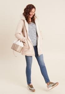 Короткое пальто Breal, молочный