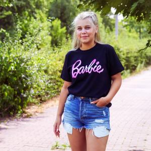 Barbie - Футболка с расплавленным логотипом черная