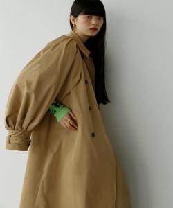 Длинный тренч с рукавами-баллонами, открывающимися в обе стороны Katrin Tokyo, цвет Beige