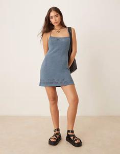 Платье мини ASOS DESIGN с вырезом халтер и ажурной отделкой синего цвета