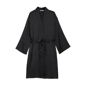 Халат Victoria's Secret Icon Satin Midi, черный