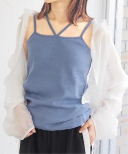 Топ/топ с завязками на шее и чашечками