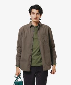 Водоотталкивающая верхняя рубашка из переработанного нейлона