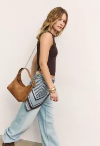 Сумка с пряжкой Stradivarius, Brown