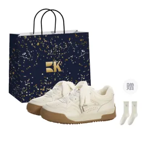 Boldi Kuki Скользоустойчивые женские скейтерские кеды с низким верхом экрю (в подарочной упаковке с носками), цвет Ecru (Shopping Bag-Comes with Socks)