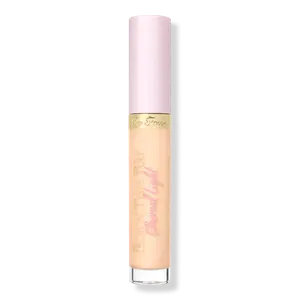 Консилер Born This Way Ethereal Light Illuminating Smoothing Too Faced, Buttercup (light neutral)