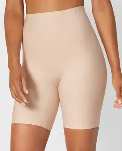 Гладкий пояс средней формы для брюк Triumph, цвет Crema