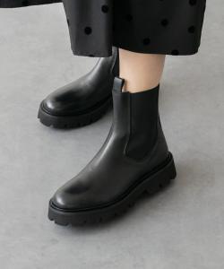 Ботинки с рифленой подошвой на танкетке по бокам Fabio Rusconi, цвет Bl