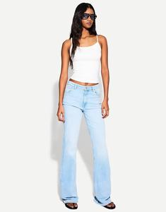 Топ Bershka на бретельках белого цвета