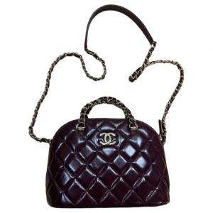 CHANEL Яркая овчинная сумка через плечо