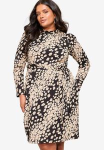Платье Friends Like These PLUS SIZE FIT, Black Cream/Black