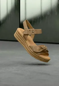 Сандалии на платформе Gabor, Peanut