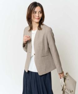 Легко стирающийся, простой в уходе, не образующий катышков, эластичный, быстросохнущий твидовый жакет без воротника Avv, цвет Beige