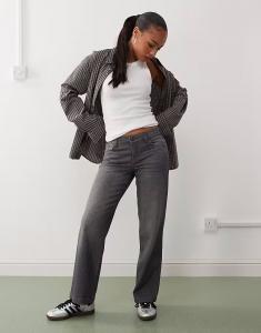 Джинсы Noisy May Petite с заниженной талией и широкими штанинами темно-серого цвета