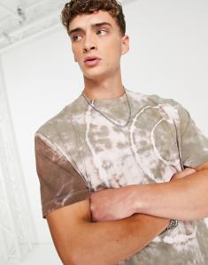 Свободная коричневая футболка ASOS DESIGN в тон галстуку