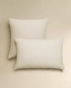Наволочка Zara Home Embroidered With Trim, 60x60 см, 2 штуки, кремовый