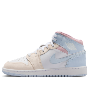 (GS) Air Jordan 1 Mid 'Valentine's Day'