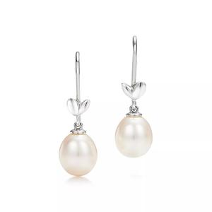 Серьги Tiffany & Co. x Paloma Picasso Olive Leaf Drop, серебро/жемчуг