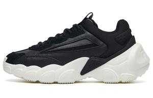 Женские массивные кроссовки FILA Heritage