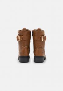 Ботильоны на шнуровке Mustang, коньяк