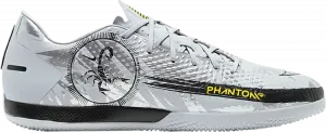 Бутсы Nike Phantom Scorpion Academy IC 'Secret Tournament Pack', серебряный