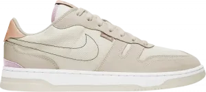 Кроссовки Nike Squash Type 'Sail Shimmer', кремовый