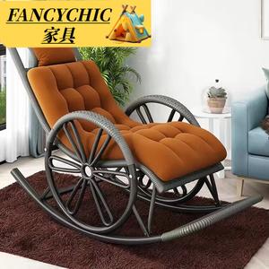 Кресло-качалка FANCYCHIC с мягким матрасом и плетеным каркасом