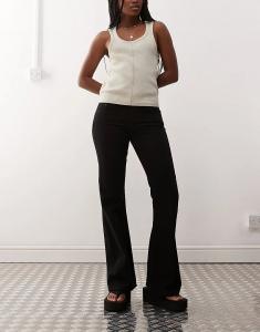 Джинсы Weekday Nova с заниженной талией, облегающие, черного цвета